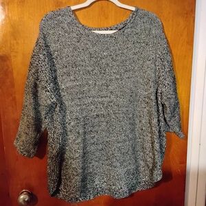 a.n.a Women's Black and Gray Sweater